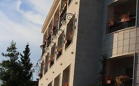 Aparthotel Natalia Podgora